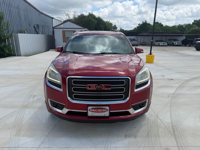 GMC Acadia Vehicle Image 08