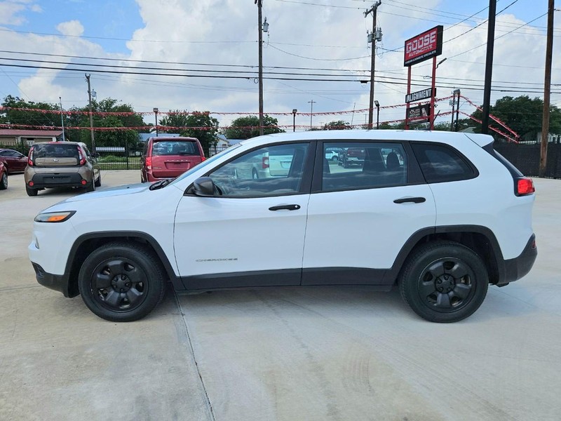 Jeep Cherokee Vehicle Image 02