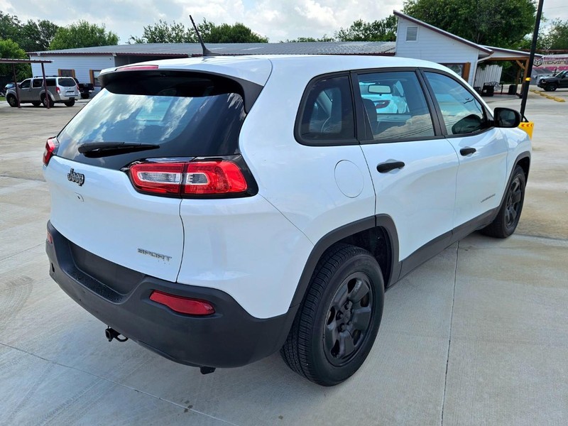 Jeep Cherokee Vehicle Image 07