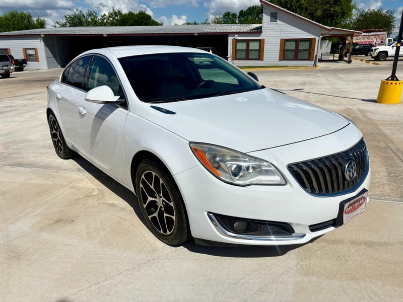 Buick Regal Vehicle Image 07
