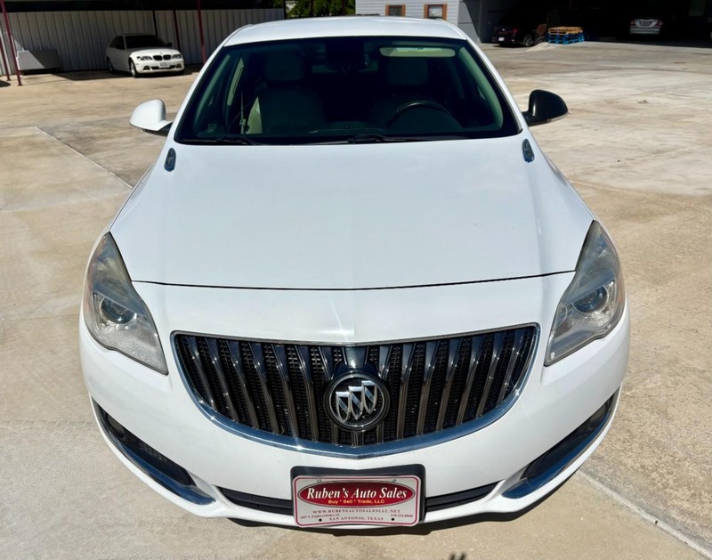 Buick Regal Vehicle Image 08