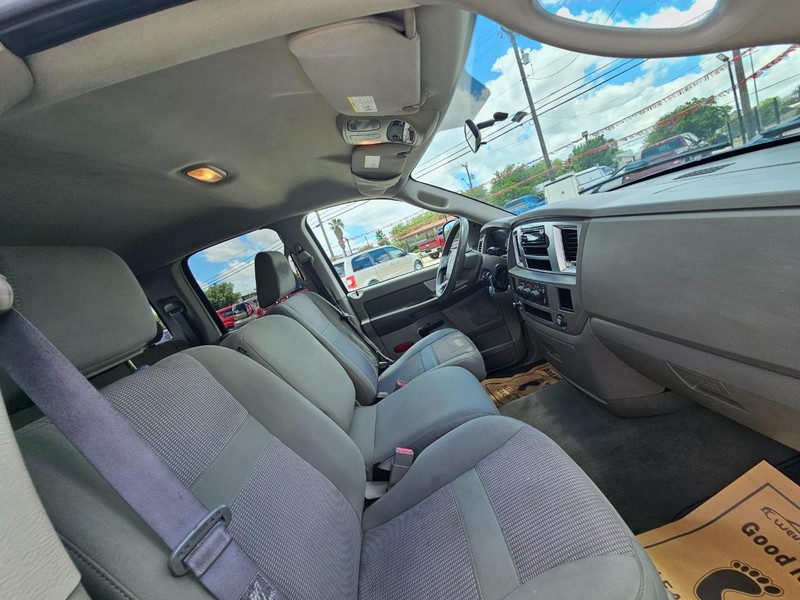 Dodge Ram 1500 Vehicle Image 15