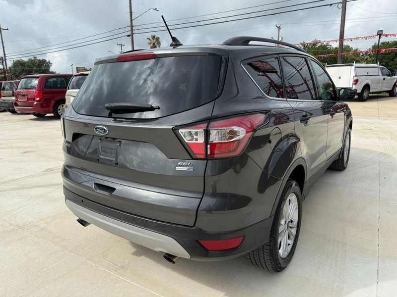 Ford Escape Vehicle Image 05