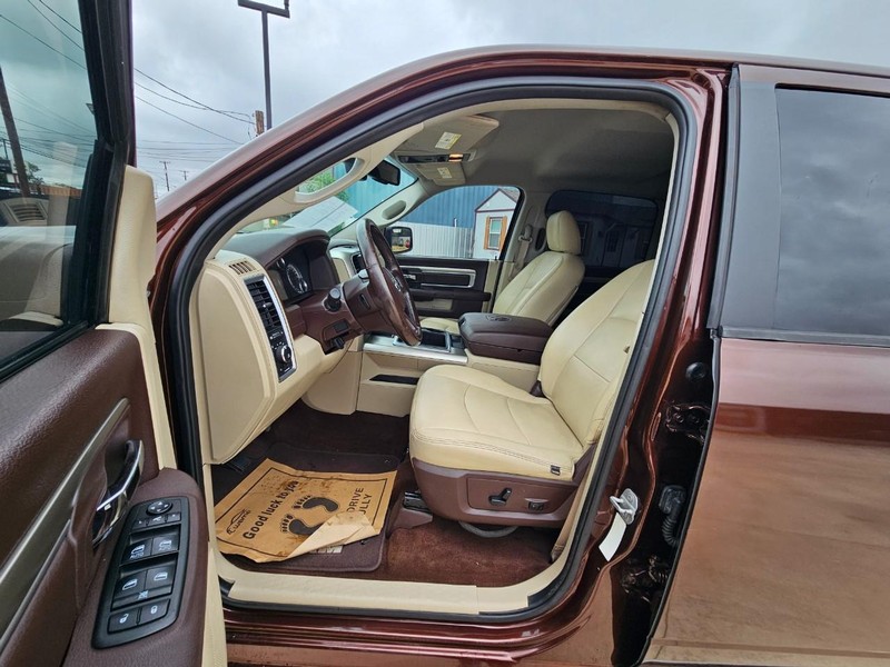 Ram 1500 Vehicle Image 12
