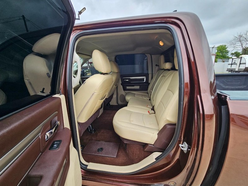 Ram 1500 Vehicle Image 14