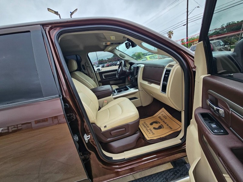 Ram 1500 Vehicle Image 17