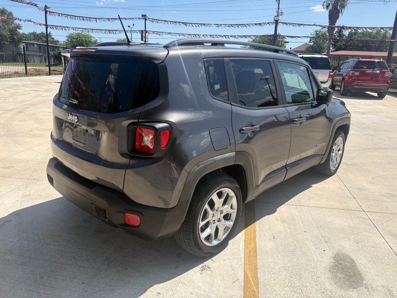Jeep Renegade Vehicle Image 05