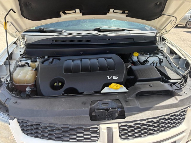 Dodge Journey Vehicle Image 08
