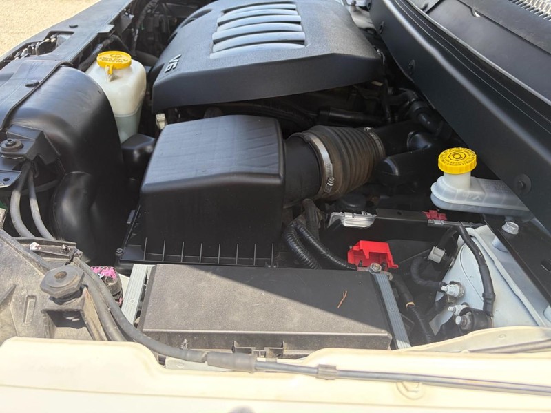 Dodge Journey Vehicle Full-screen Gallery Image 17