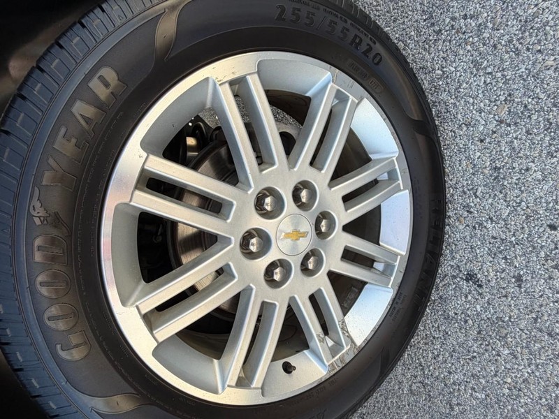 Chevrolet Traverse Vehicle Image 18