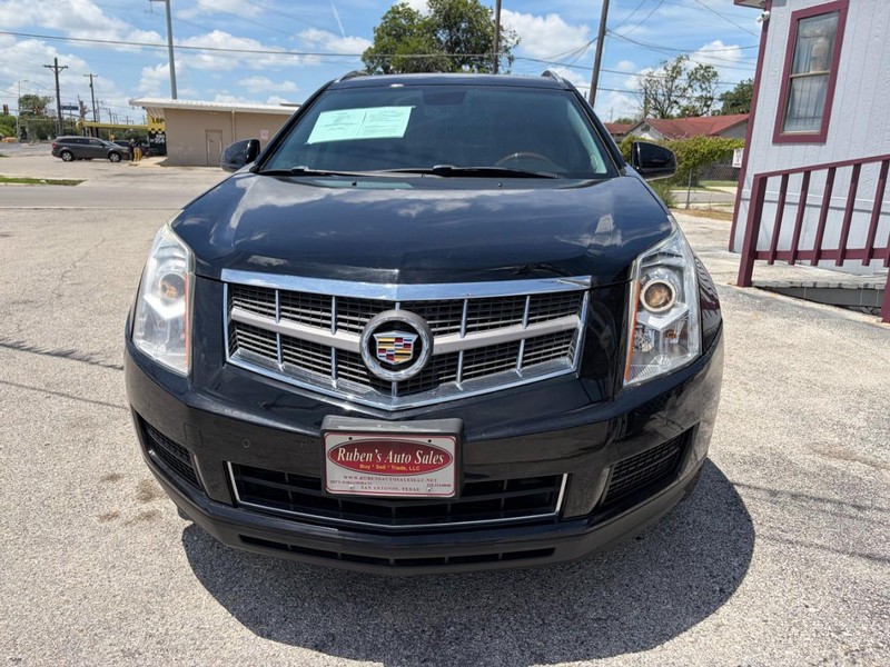 Cadillac SRX Vehicle Full-screen Gallery Image 10