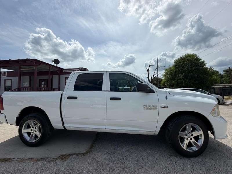 Ram 1500 Vehicle Full-screen Gallery Image 08