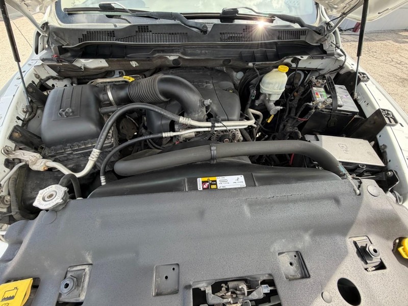 Ram 1500 Vehicle Full-screen Gallery Image 15