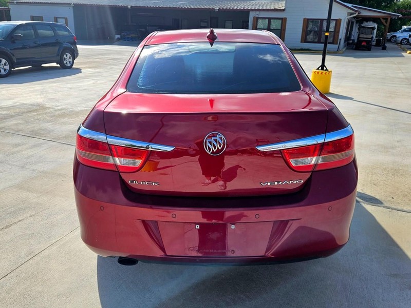 Buick Verano Vehicle Full-screen Gallery Image 04
