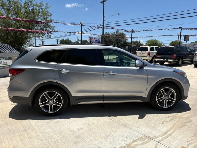 Hyundai Santa Fe Vehicle Image 06