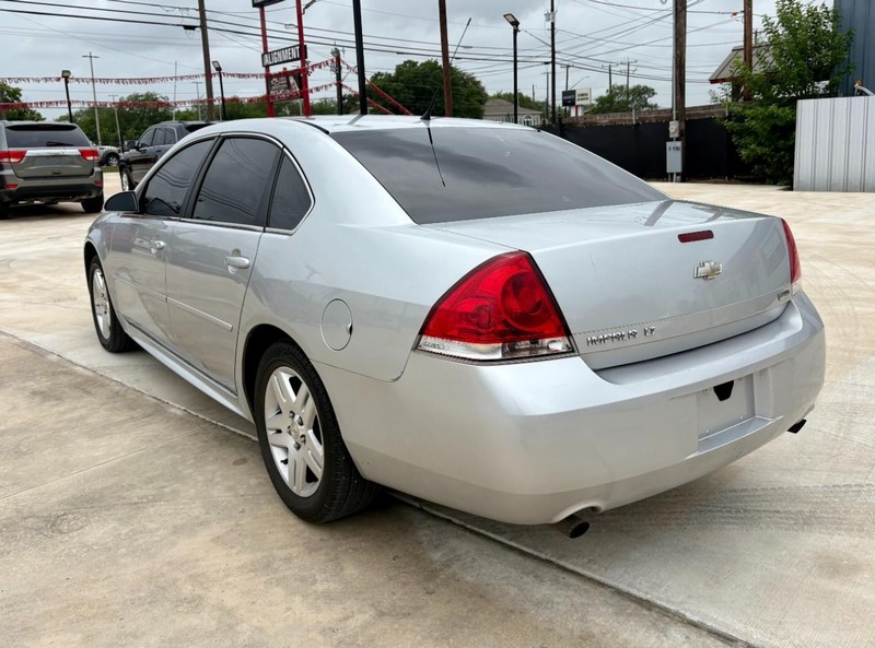 Chevrolet Impala Vehicle Image 03