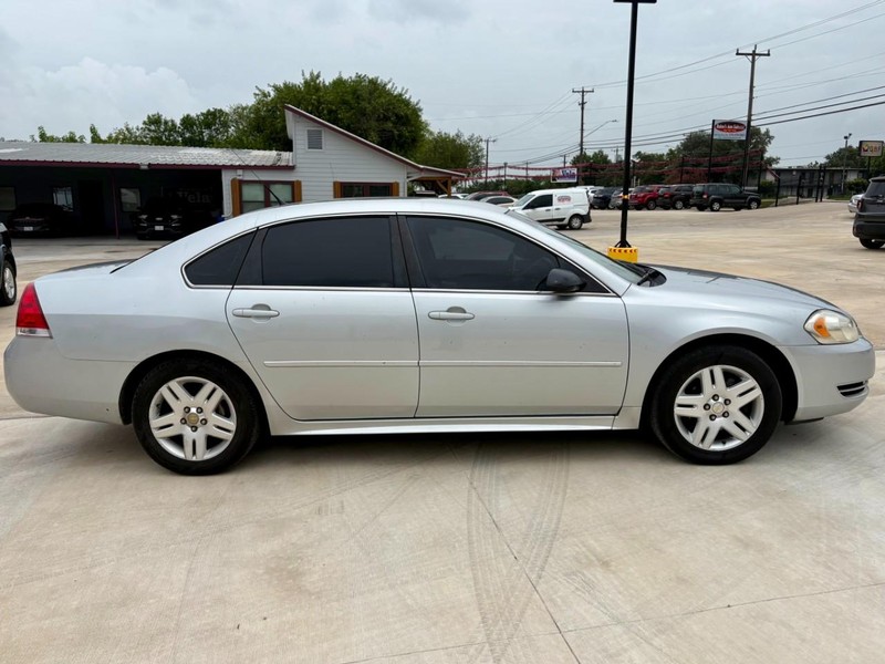 Chevrolet Impala Vehicle Image 06