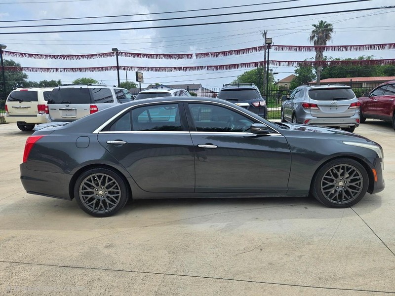 Cadillac CTS Sedan Vehicle Image 08