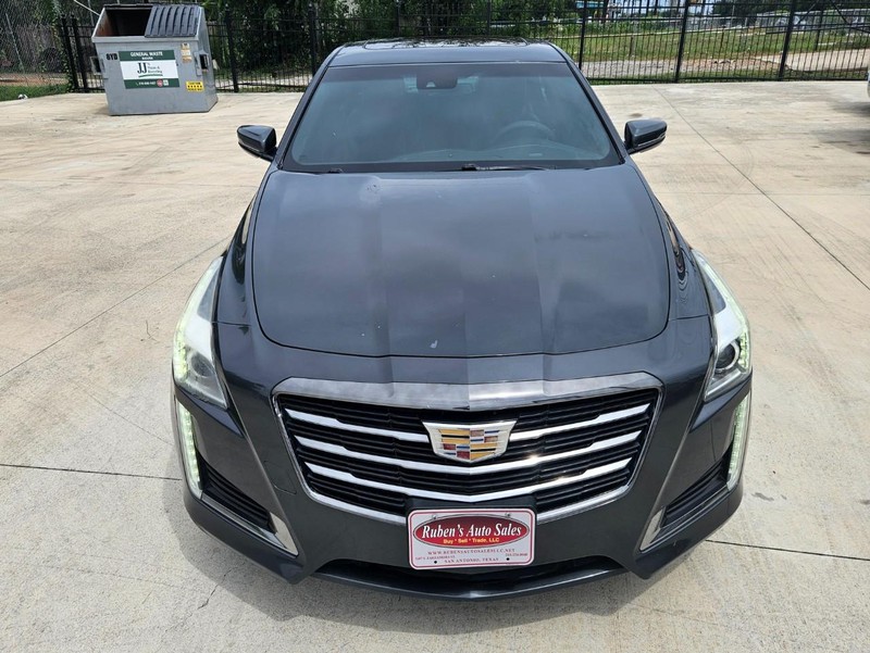 Cadillac CTS Sedan Vehicle Image 10