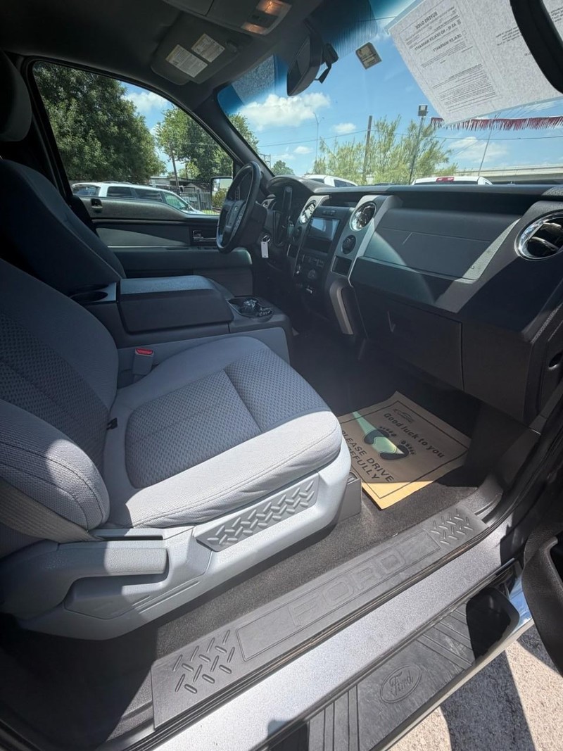 Ford F-150 Vehicle Image 11