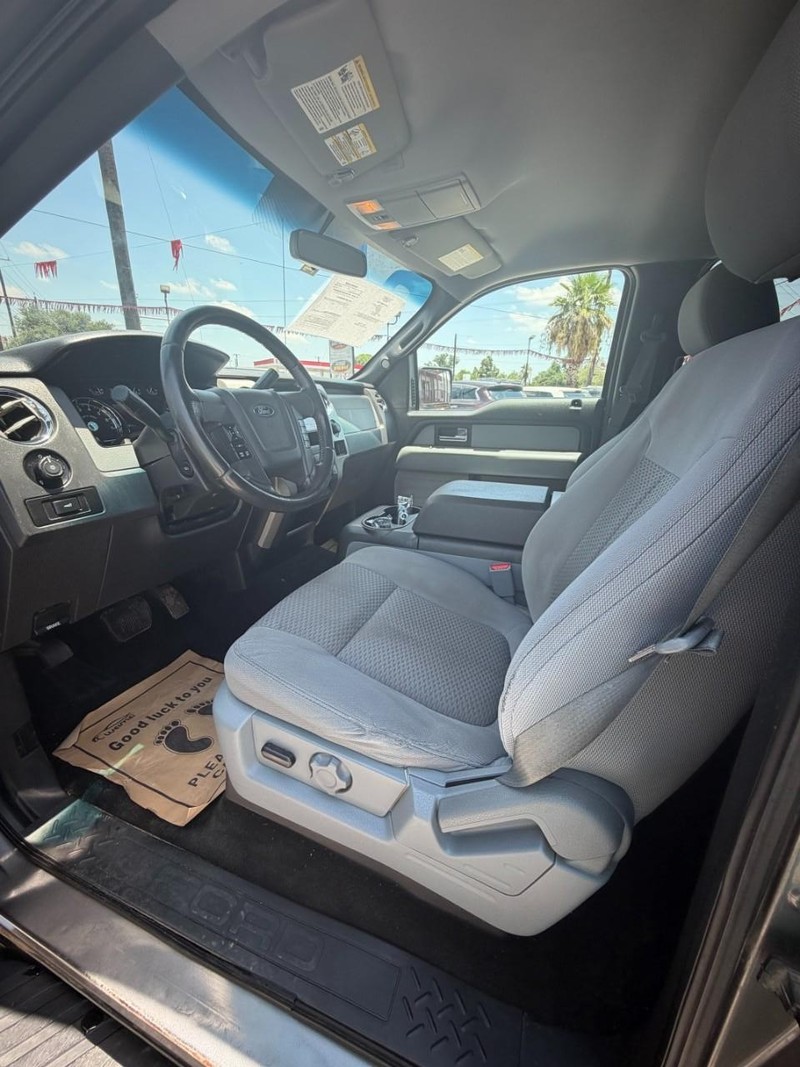 Ford F-150 Vehicle Image 13