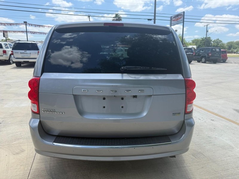 Dodge Grand Caravan Vehicle Image 04