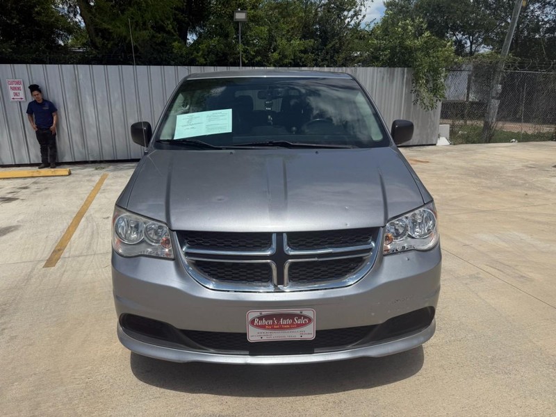 Dodge Grand Caravan Vehicle Image 08