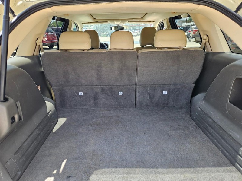 Lincoln MKX Vehicle Image 06
