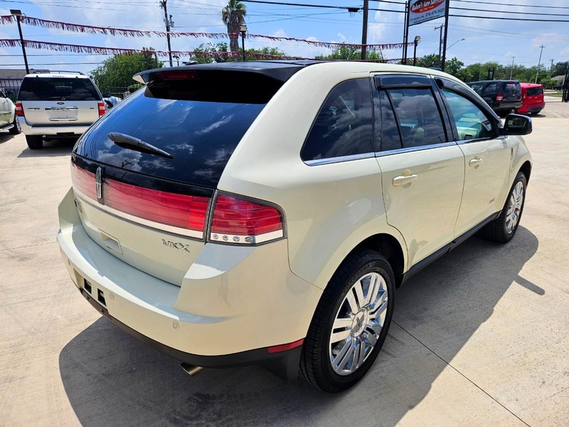 Lincoln MKX Vehicle Image 07