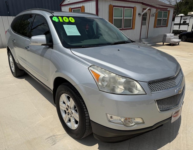 Chevrolet Traverse Vehicle Full-screen Gallery Image 07