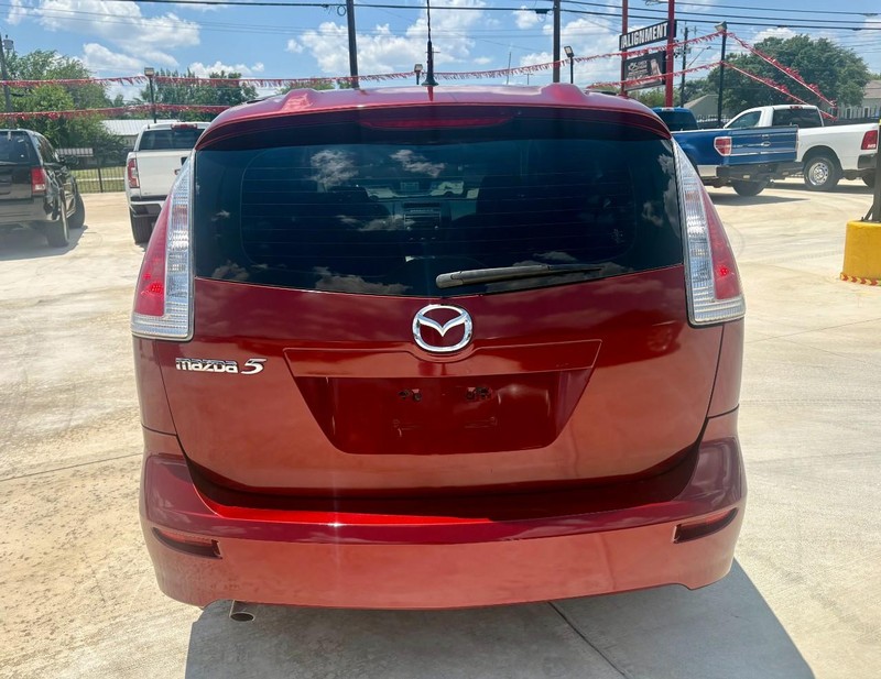 Mazda MAZDA5 Vehicle Image 04