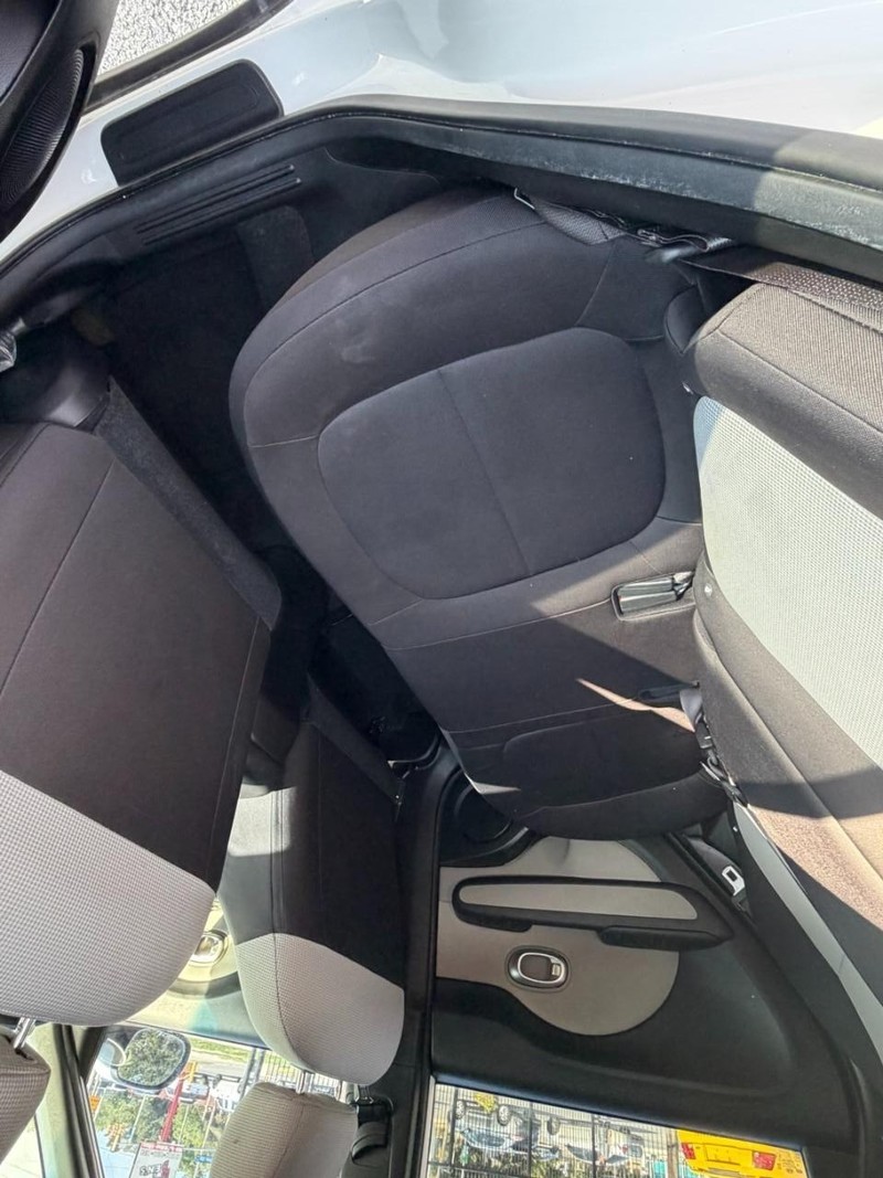 Kia Soul Vehicle Image 09