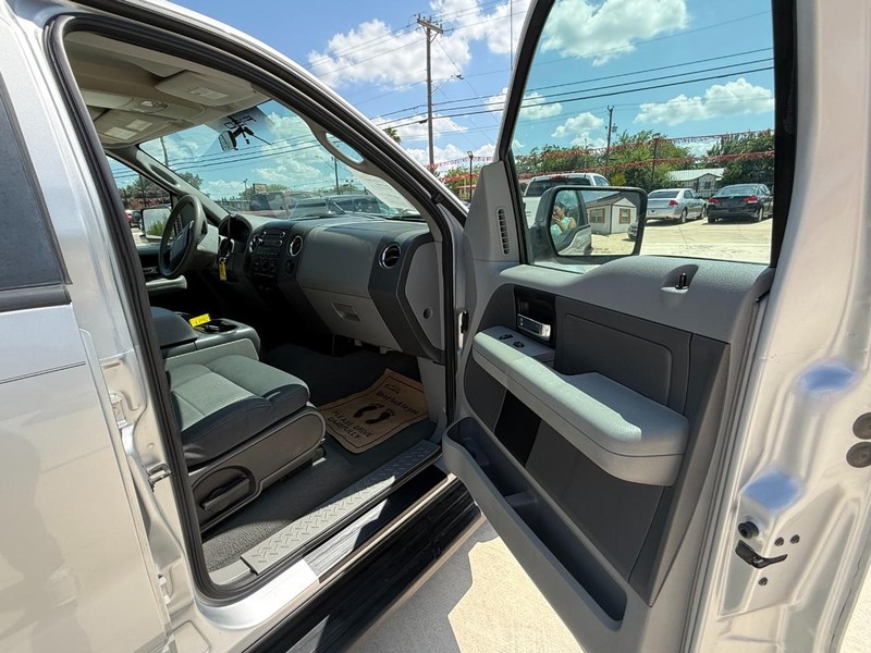 Ford F-150 Vehicle Image 13