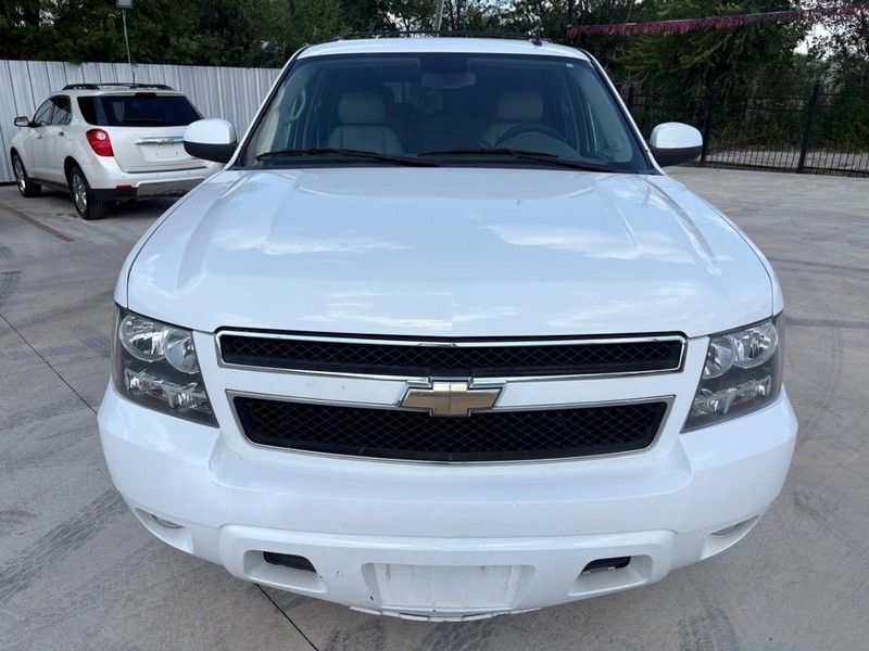 Chevrolet Tahoe Vehicle Image 08