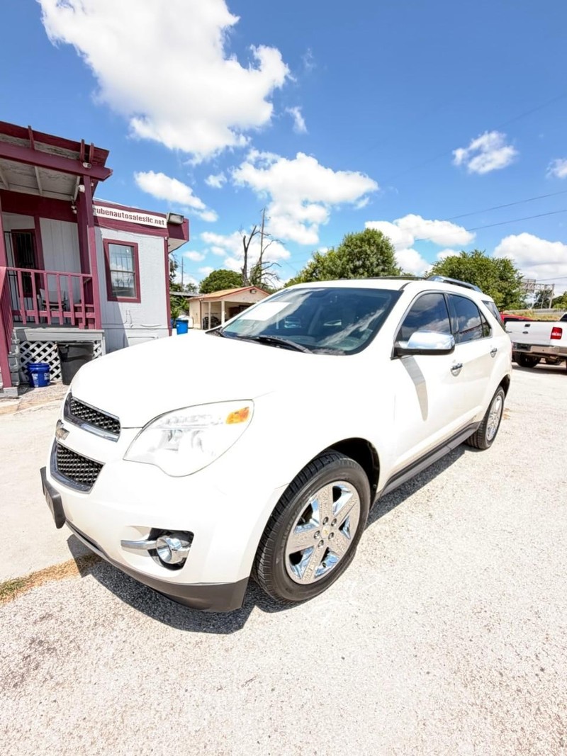 Chevrolet Equinox Vehicle Full-screen Gallery Image 01
