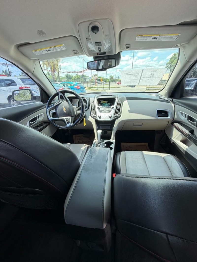 Chevrolet Equinox Vehicle Full-screen Gallery Image 09
