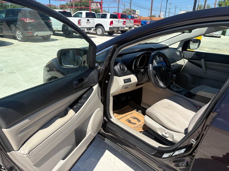 Mazda CX-7 Vehicle Image 07