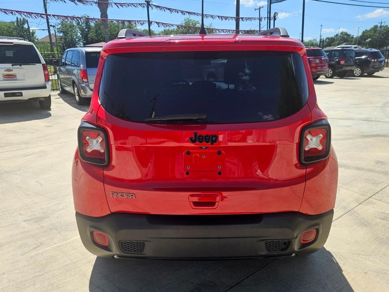 Jeep Renegade Vehicle Image 04