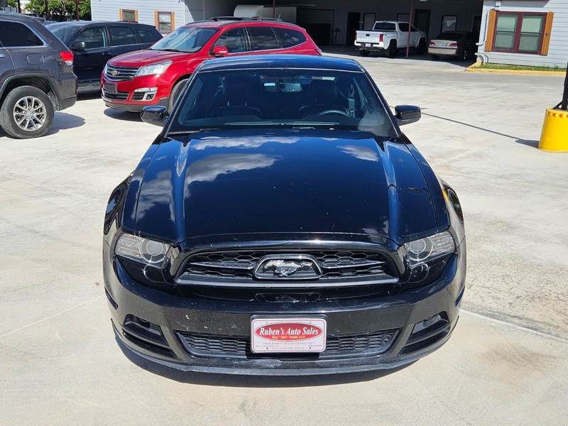 Ford Mustang Vehicle Image 08