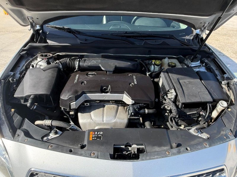Chevrolet Malibu Vehicle Image 19