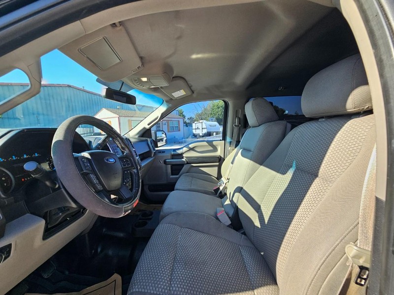 Ford F-150 Vehicle Image 10