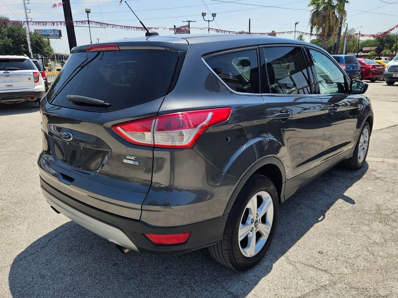 Ford Escape Vehicle Image 07