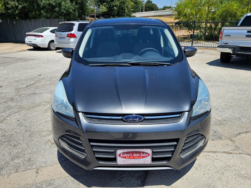 Ford Escape Vehicle Image 10