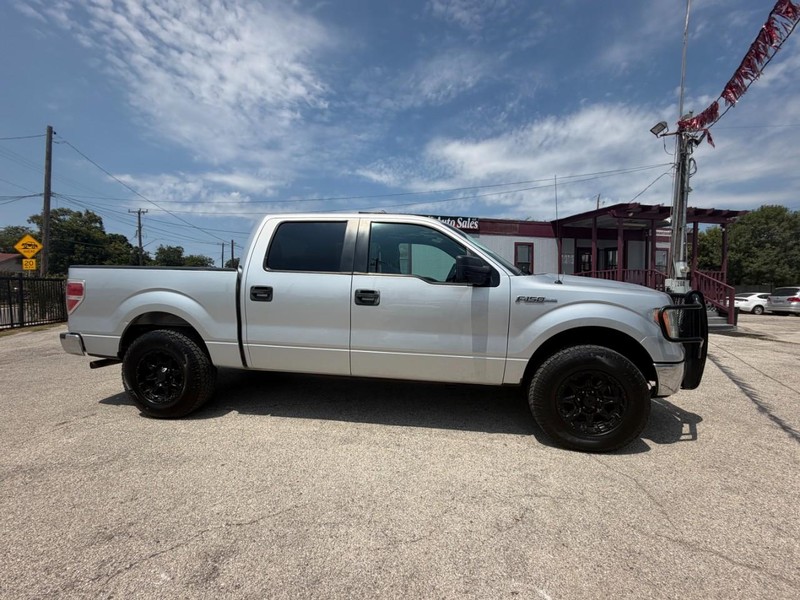 Ford F-150 Vehicle Full-screen Gallery Image 06