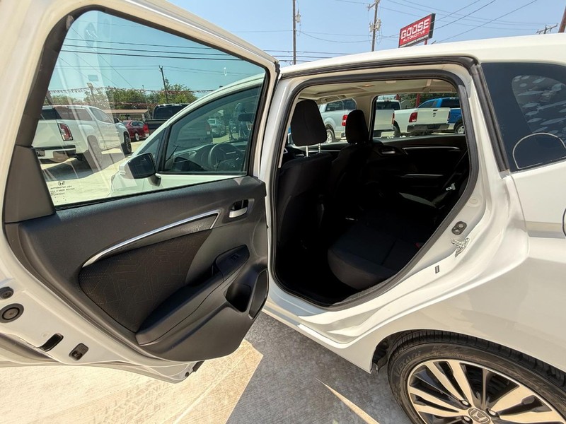Honda Fit Vehicle Image 11