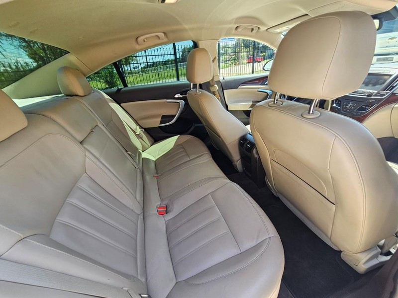 Buick Regal Vehicle Image 19