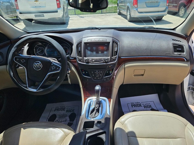Buick Regal Vehicle Image 20