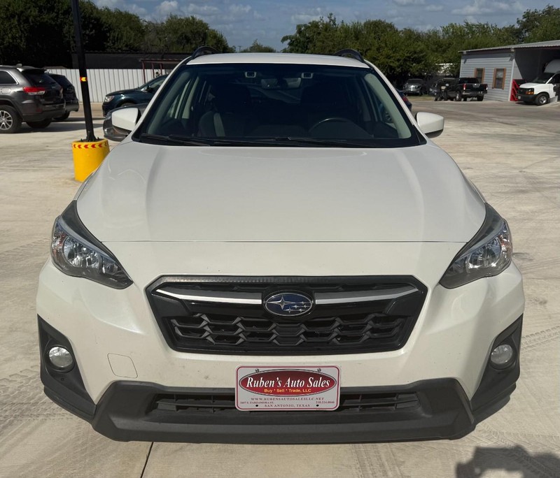 Subaru Crosstrek Vehicle Image 08