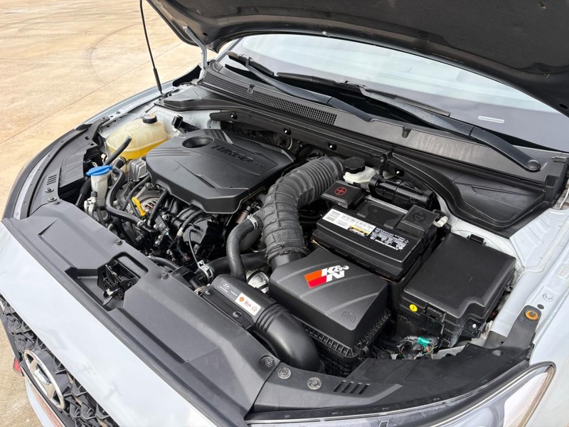 Hyundai Veloster Vehicle Image 18