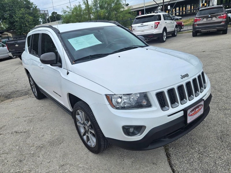 Jeep Compass Vehicle Image 08